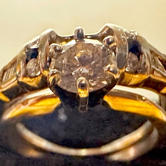 Engagement ring with wedding band ring guard, size 6. - Picture 5 of 13